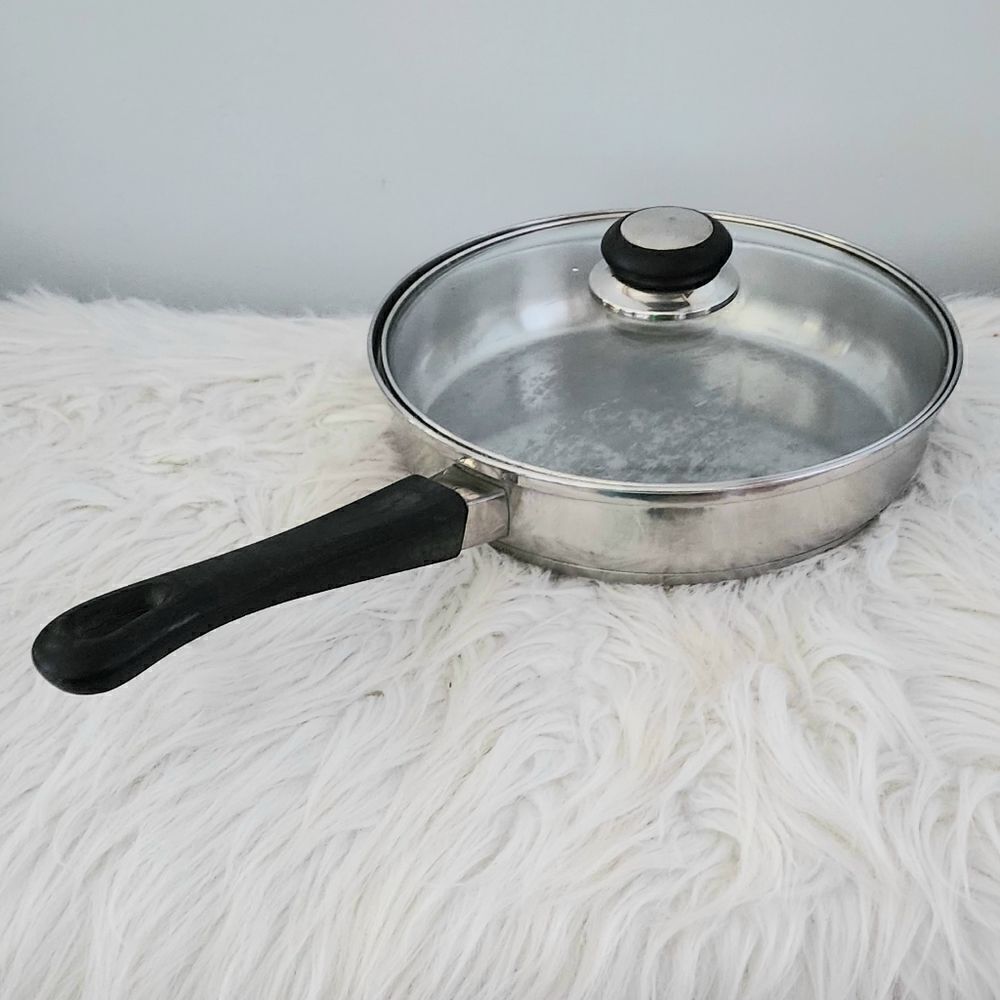 Tramontina 8.5 inch frying pan with glass lid